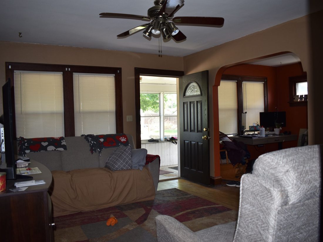 Living and entry area before the interior was rebuilt
